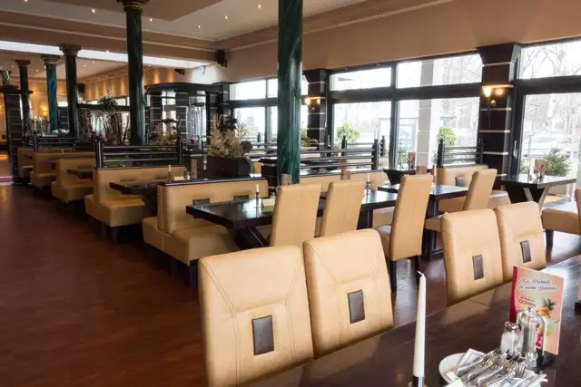 Restaurant Olympia, restaurant in Berlin: project photo 1 of 2